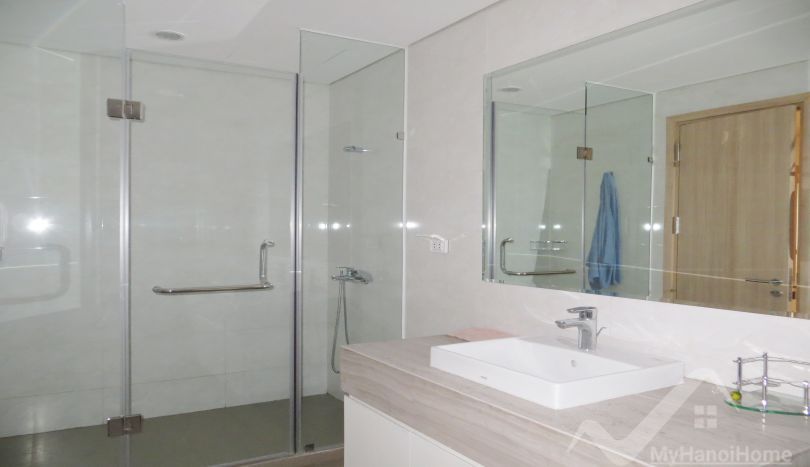 3 bedrooms Apartment in Long Bien, Ha Noi, Vietnam No. 20005