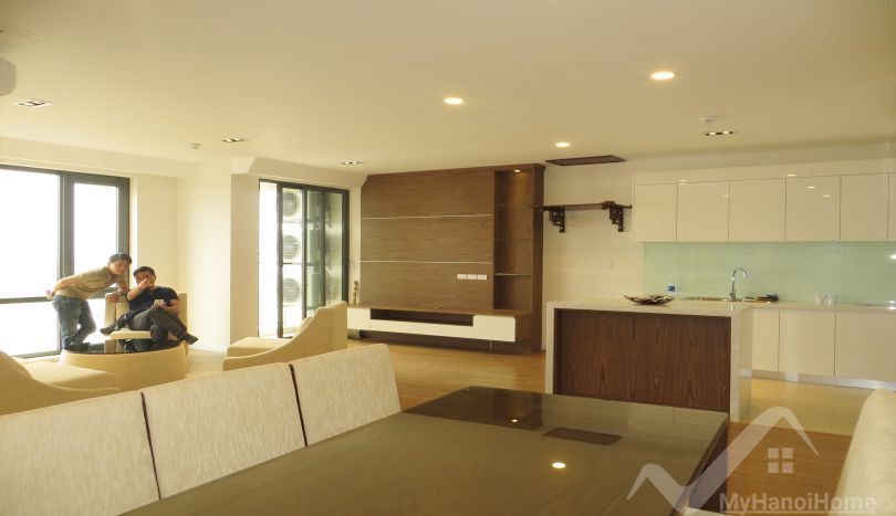 3 bedrooms Apartment in Long Bien, Ha Noi, Vietnam No. 20005