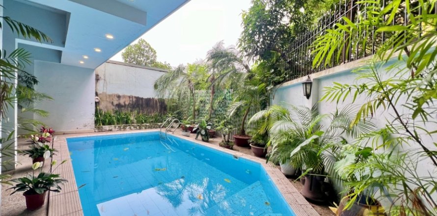 4 bedrooms Villa in Tay Ho, Ha Noi, No. 20288