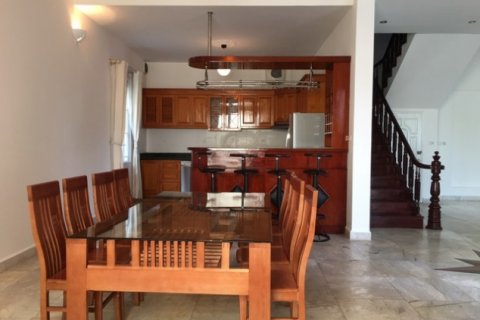4 bedrooms Villa in Tay Ho, Ha Noi, No. 4221 8