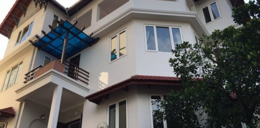 4 bedrooms Villa in Tay Ho, Ha Noi, No. 4221