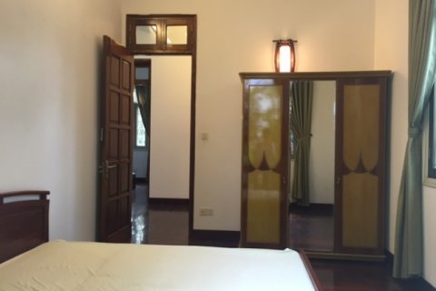 4 bedrooms House in Tay Ho, Ha Noi,  No. 4218 16