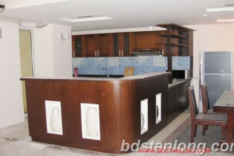 Квартира с 3 спальнями в Тэйхо, Ханой , № 7870 2