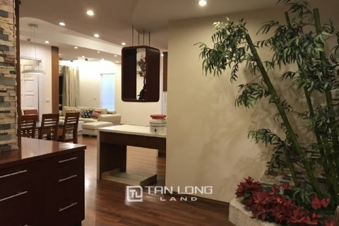 4 bedrooms Apartment in Tay Ho, Ha Noi, No. 2428 3