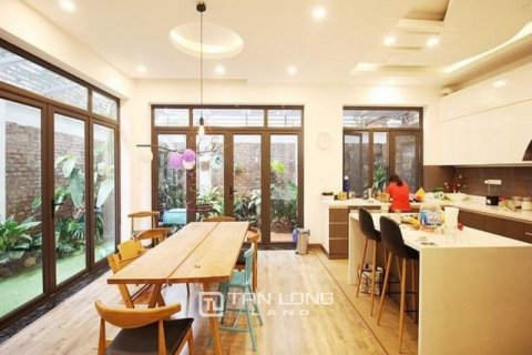 5 bedrooms Villa in Tay Ho, Ha Noi, No. 2430 4