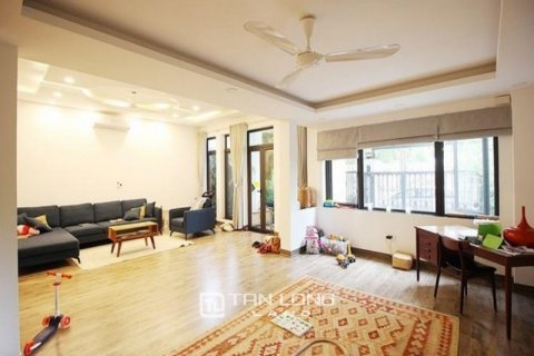 5 bedrooms Villa in Tay Ho, Ha Noi, No. 2430
