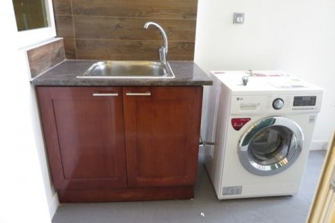 3 bedrooms Apartment in Tay Ho, Ha Noi, No. 6326 7