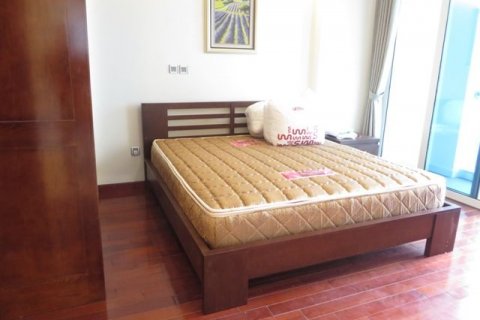3 bedrooms Apartment in Tay Ho, Ha Noi, No. 6326 9