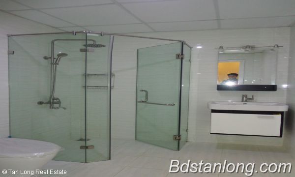3 bedrooms Apartment in Tay Ho, Ha Noi, Vietnam No. 8153