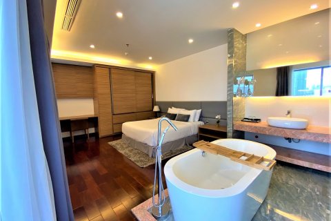 Studio Apartment in Binh Thanh, Ho Chi Minh,  No. 18350 4