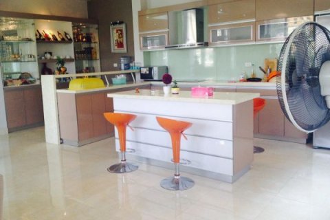 5 bedrooms Villa in Tay Ho, Ha Noi, No. 6546 6
