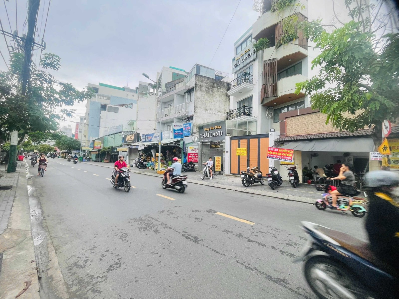 126m2 Apartment in District 7, Ho Chi Minh, Vietnam No. 30284