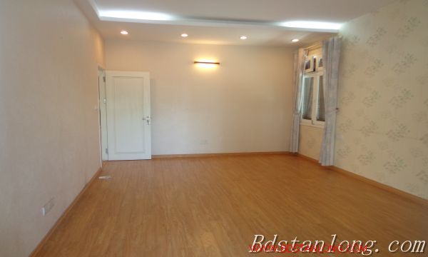 4 bedrooms Villa in Tay Ho, Ha Noi, Vietnam No. 7337