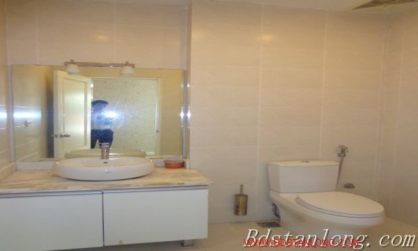 4 bedrooms Villa in Tay Ho, Ha Noi, Vietnam No. 7337