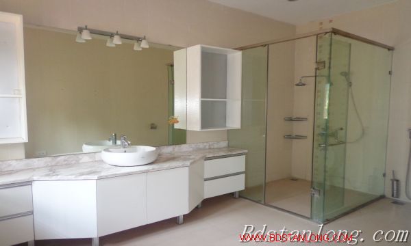 4 bedrooms Villa in Tay Ho, Ha Noi, Vietnam No. 7337