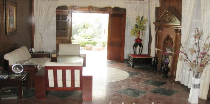 4 bedrooms Villa in Tay Ho, Ha Noi,  No. 7338