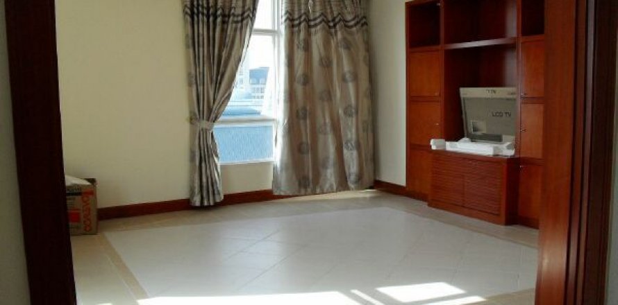 Квартира с 2 спальнями в Намтыльем, Ханой ,  № 8352