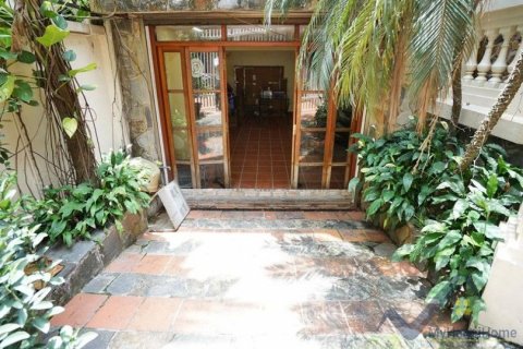 5 bedrooms Villa in Tay Ho, Ha Noi, No. 19630 3