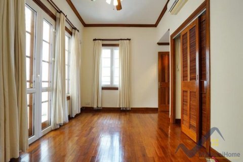 5 bedrooms Villa in Tay Ho, Ha Noi, No. 19630 8