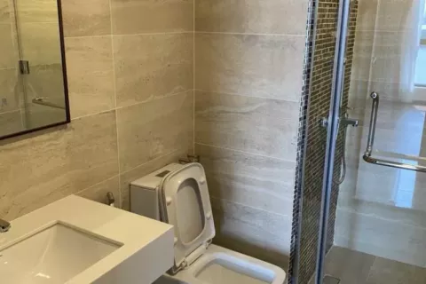 Квартира с 3 спальнями в Тхудык, Хошимин , № 12241