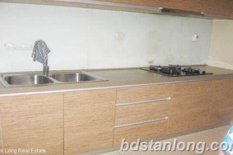 3 bedrooms Apartment in Dong Da, Ha Noi, No. 8226 2