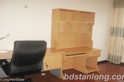 3 bedrooms Apartment in Dong Da, Ha Noi, No. 8225 8