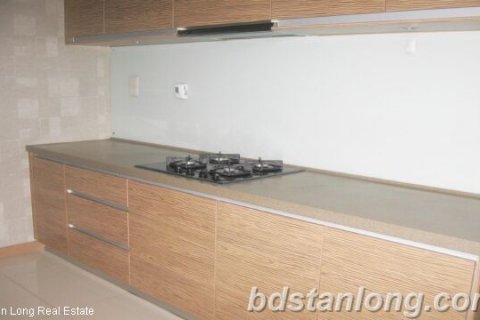 3 bedrooms Apartment in Dong Da, Ha Noi,  No. 8229 3