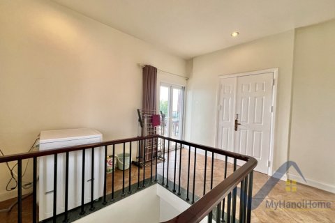 4 bedrooms Apartment in Tay Ho, Ha Noi, No. 20082 13
