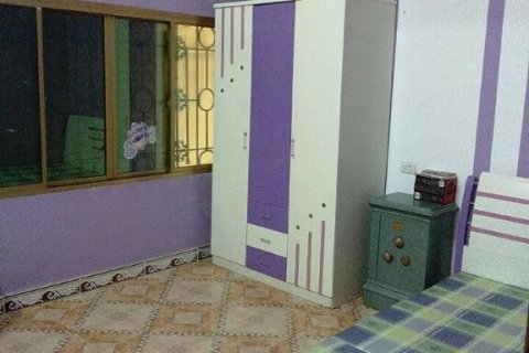 Дом с 4 спальнями в Бадинь, Ханой ,  № 5843 8