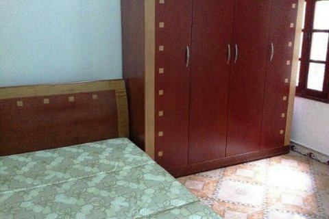 Дом с 4 спальнями в Бадинь, Ханой ,  № 5843 7