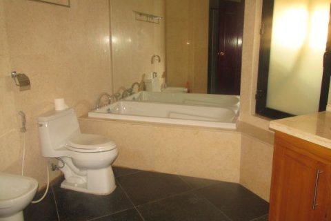 3 bedrooms Apartment in Thanh Xuan, Ha Noi, No. 5844 9