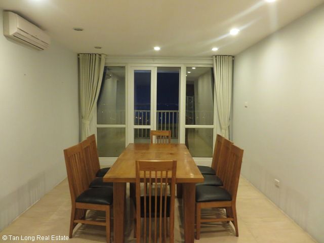 4 bedrooms Penthouse in Tay Ho, Ha Noi, Vietnam No. 6056