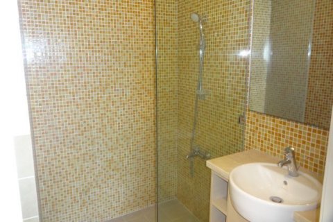 Квартира с 2 спальнями в Тэйхо, Ханой , № 5713 9