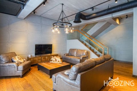 3 bedrooms Penthouse in Thu Duc, Ho Chi Minh, No. 23241