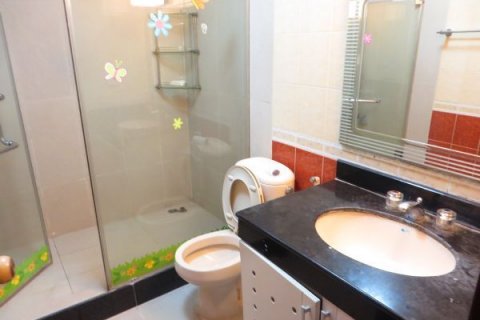 4 bedrooms House in Ba Dinh, Ha Noi, No. 6450 7