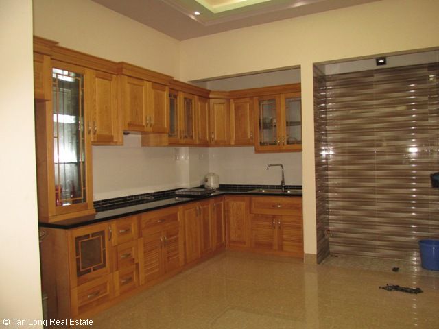 220m2 House in Cau Giay, Ha Noi, Vietnam No. 1900