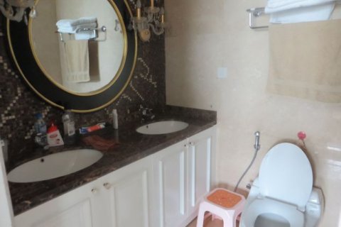 3 bedrooms Apartment in Tay Ho, Ha Noi, No. 1903 8