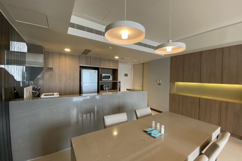 3 bedrooms Apartment in District 1, Ho Chi Minh, No. 18394 2