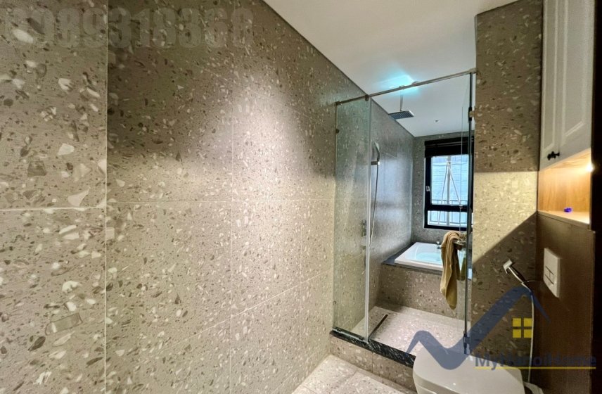 2 bedrooms Apartment in Long Bien, Ha Noi, Vietnam No. 18817