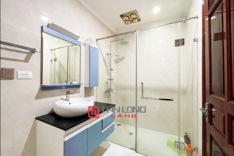 Вилла с 3 спальнями в Лонгбьен, Ханой , № 2209 11