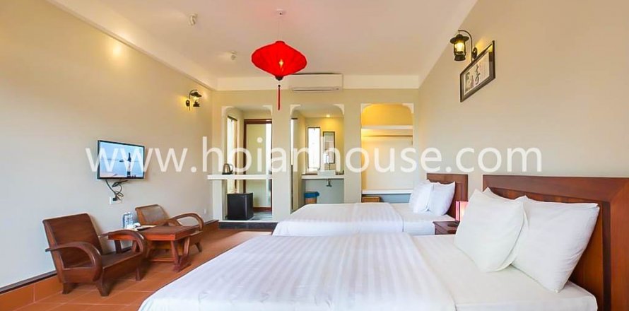 Вилла с 12 спальнями в Hoi An, № 15947