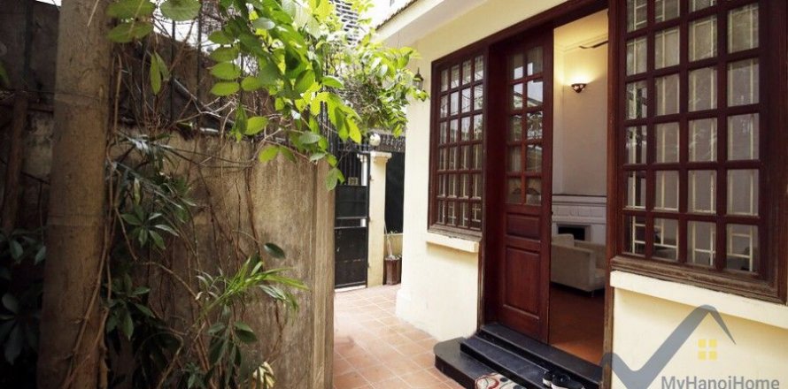 4 bedrooms Villa in Tay Ho, Ha Noi, No. 19490