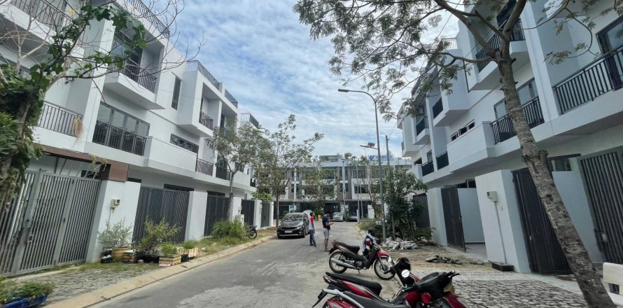Studio Townhouse in Nha Be, Ho Chi Minh,  No. 25239