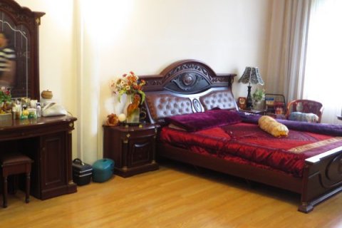 4 bedrooms Villa in Ba Dinh, Ha Noi, No. 6456 4