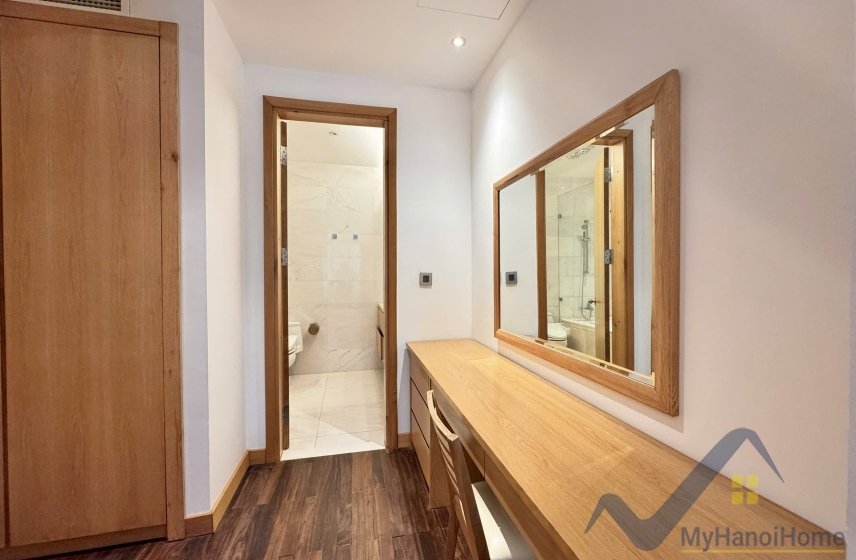 3 bedrooms Apartment in Tay Ho, Ha Noi, Vietnam No. 20050