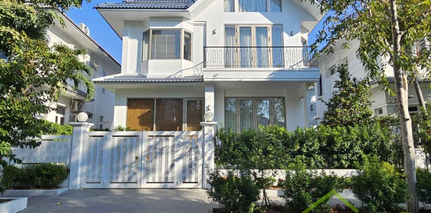 3 bedrooms Villa in Nha Trang, No. 27666