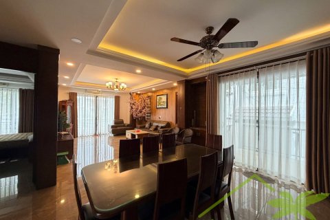 3 bedrooms Apartment in Nha Trang,  No. 27672