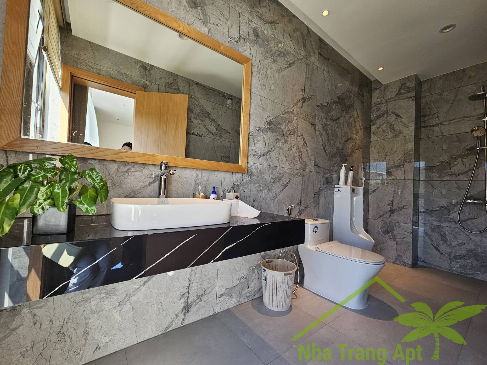 5 bedrooms Villa in Nha Trang, Vietnam No. 27668