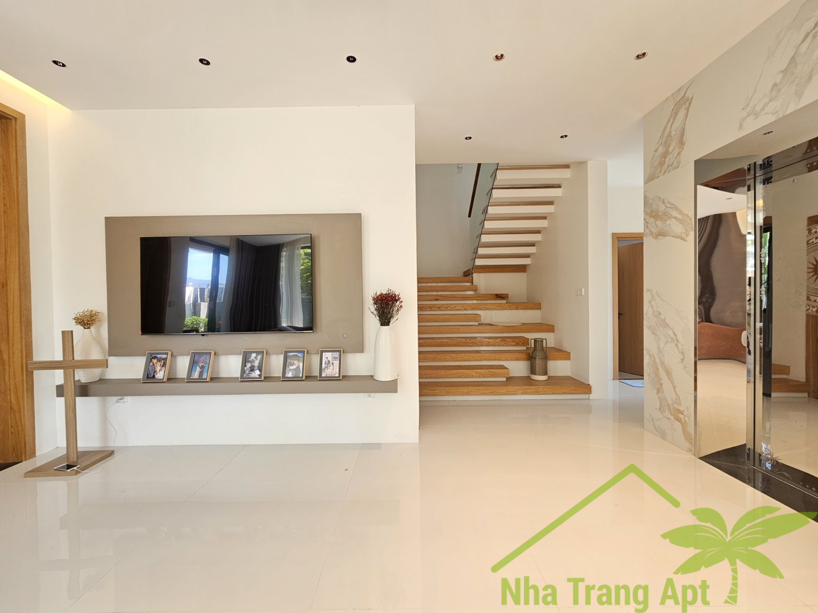 5 bedrooms Villa in Nha Trang, Vietnam No. 27668