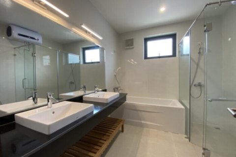 4 bedrooms House in Ho Chi Minh, No. 27247 5